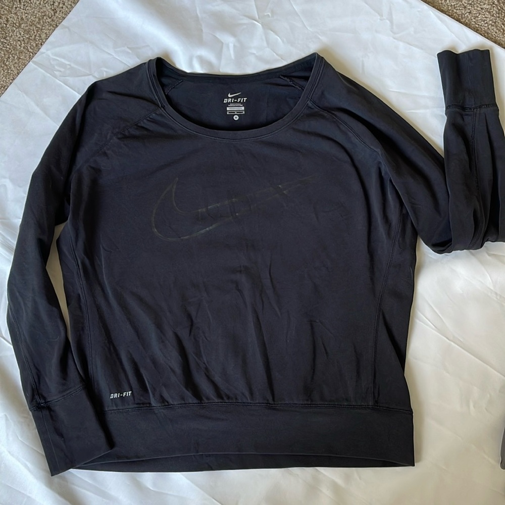 1449- Nike black on black dri-fit long sleeve sweater- medium